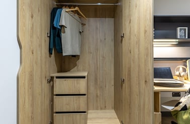 Classic En Suite, Biscuit Factory, 140 Little Donegall Street, Central, Belfast - Image 3